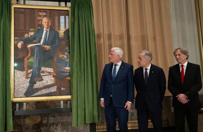 Canada, Stephen Harper and Mark Carney at portrait unveiling in Ottawa