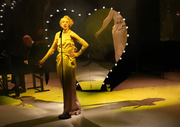 Marlene photo rehearsal at the Renaissance Theatre in Berlin