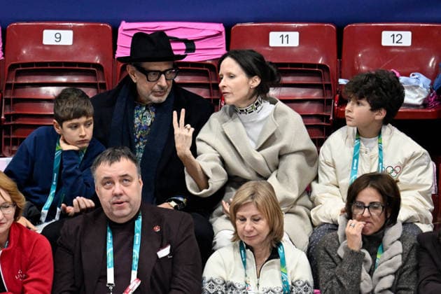 Milano Cortina 2026, Jeff Goldblum in the stands in Milan