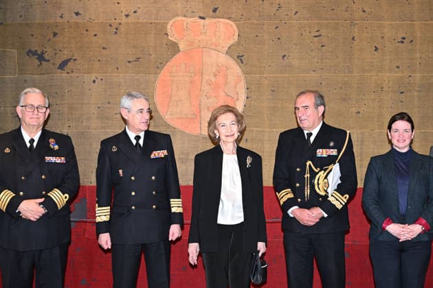 Queen Sofia of Spain visits exhibition