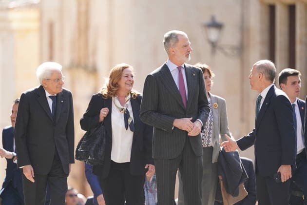Spain, Sergio Mattarella receives an honorary doctorate in Salamanca in the presence of King Felipe