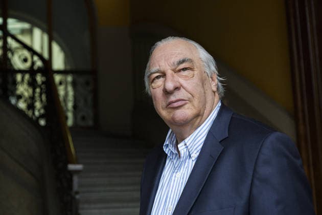 French writer Didier Decoin has died