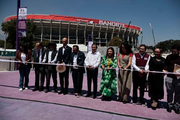 Mexico, inauguration of a footpath at the Aztec Stadium in Mexico City
