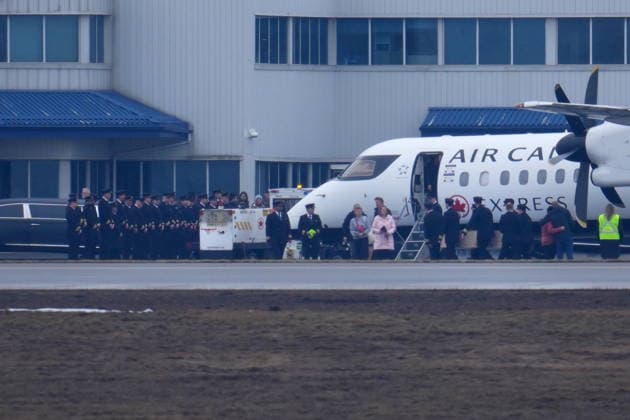 Canada, repatriation to Ottawa of pilot killed in collision at LaGuardia Airport