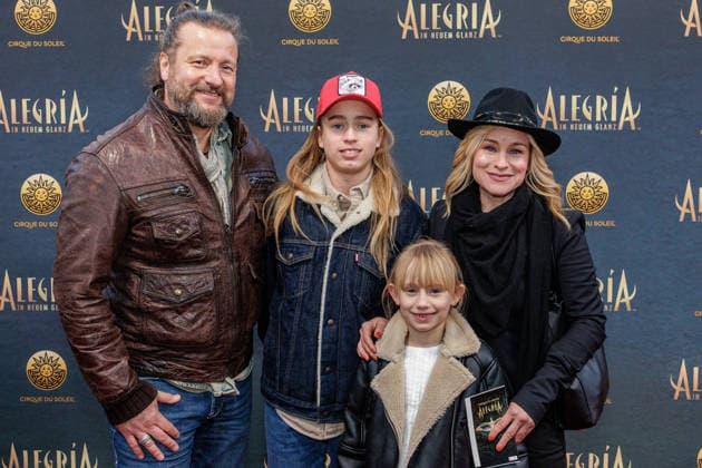 Cirque du Soleil Alegria premiere in Düsseldorf