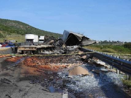 Mexico, Heavy truck accident in San Luis Potosi