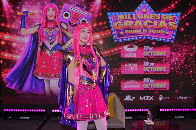 Luli Pampin press event in Mexico City