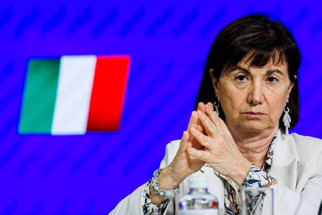 Italy: Husband of Family Minister Roccella recovered dead from the sea; archive footage