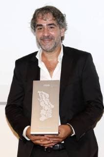 Deniz Yücel receives M100 Media Award in Potsdam