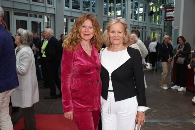 Red Carpet, 53 Sundays Premiere at the Komödie Winterhuder Fährhaus in Hamburg