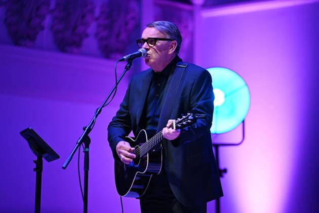 Music, Chris Difford concert in London