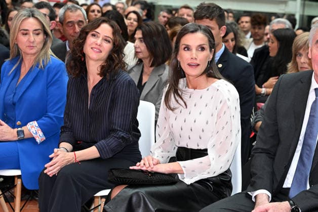Royals, Queen Letizia of Spain honours the winners of the children's literature awards
