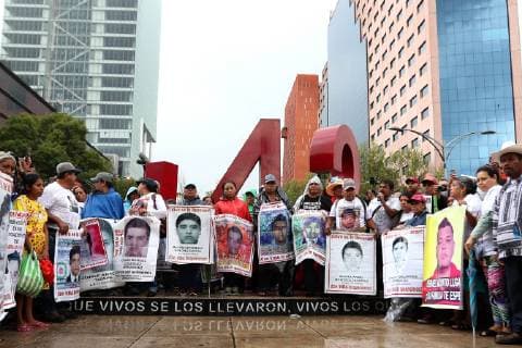 Mexico, 43 students disappeared three years ago, demo in Mexico City