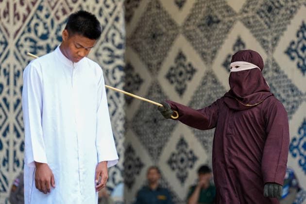 Indonesia, Public flogging in Banda Aceh