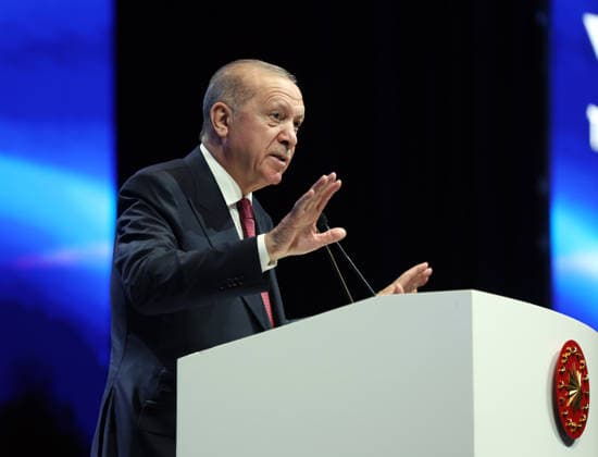 Turkey, Recep Tayyip Erdogan attends summit on natural resources in Istanbul