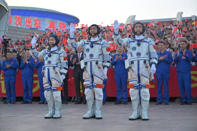 China, farewell ceremony for astronauts of the Shenzhou-23 mission in Jiuquan