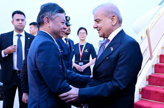 Beijing, Shehbaz Sharif visits China