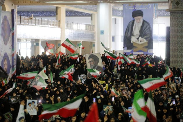War in the Middle East, commemoration of war victims in Tehran