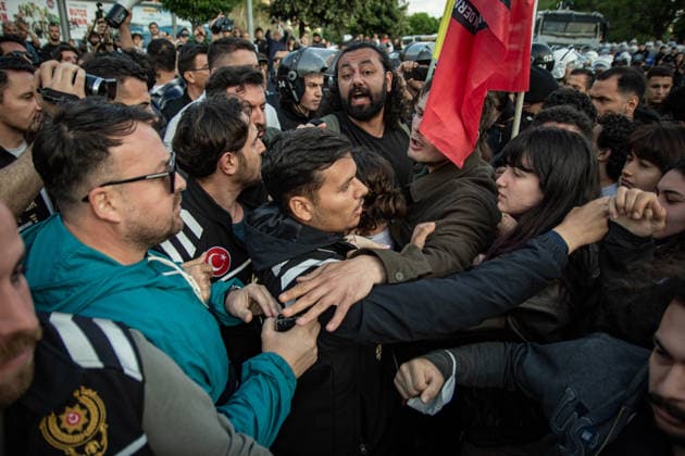Turkey, students protest against the closure of Bilgi University in Istanbul