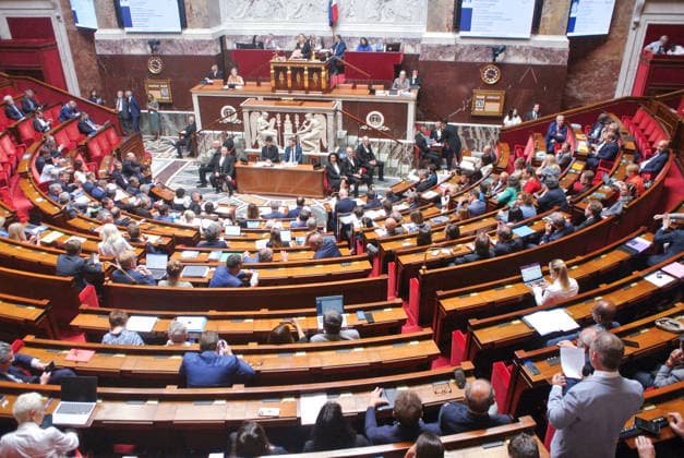 France, parliamentary session in Paris