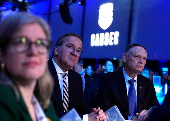 Canada, Boris Pistorius visits CANSEC trade fair for defence, security and cyber technologies in Ottawa