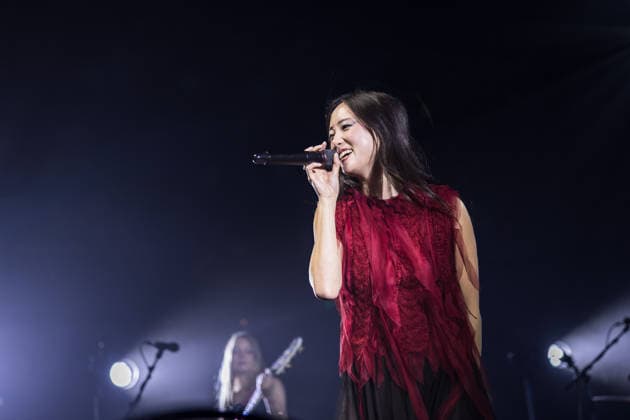 Music, Sarah Kinsley concert in London