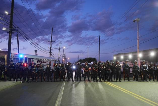 USA, Protests in front of ICE Detention Centre Delaney Hall in Newark, New Jersey