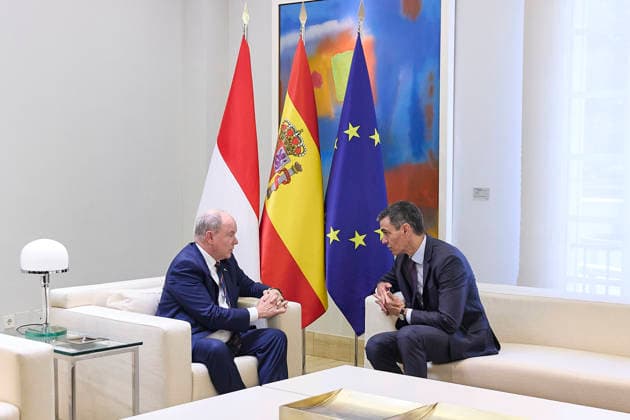 Spain, Pedro Sanchez receives Prince Albert II in Madrid
