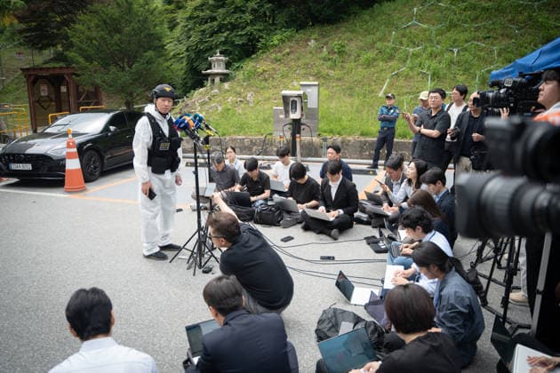 South Korea, Investigators investigate fire and explosion at Hanwha Aerospace plant in Daejeon