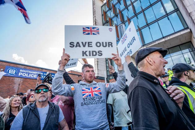 Great Britain, protests against police in the case of a student killed in Southampton