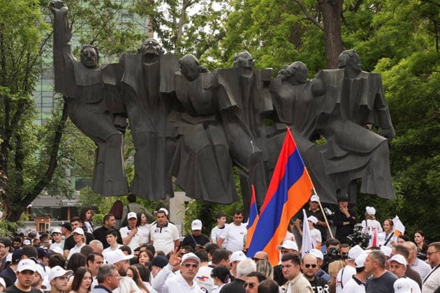 Armenia, supporters of Strong Armenia gather in Yerevan