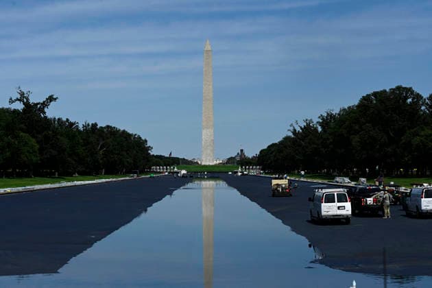 USA, redesign of the Lincoln Memorial Reflecting Pool in Washington
