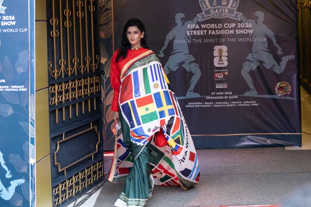 Fashion, fashion show in Dhaka with reference to the Football World Cup