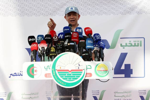 Algeria, Abdelkader Bengrina Press conference in the run-up to the parliamentary elections