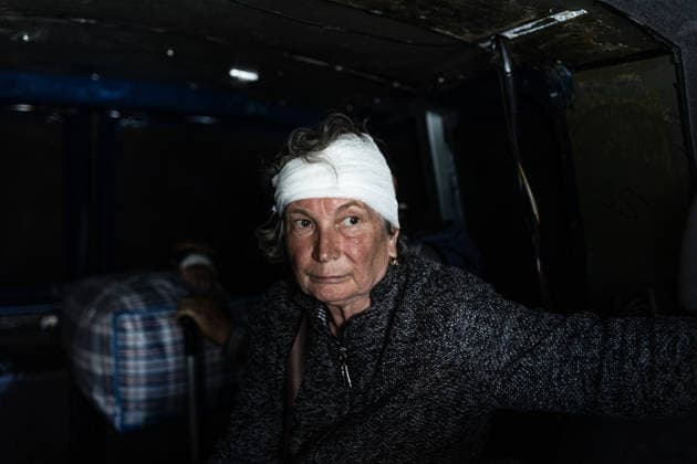 Ukraine war, evacuation of hospital after Russian attacks on Druzhkivka