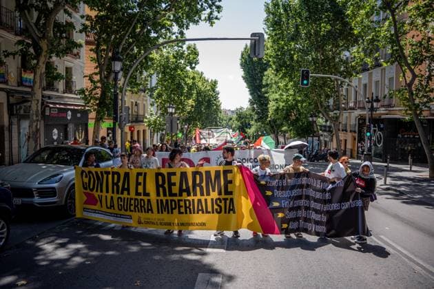 Spain, protest against armament and war in Madrid