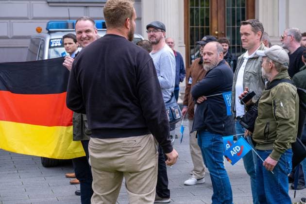 North Rhine-Westphalia: AfD march and counter-protest in Düsseldorf’s Japanese Quarter
