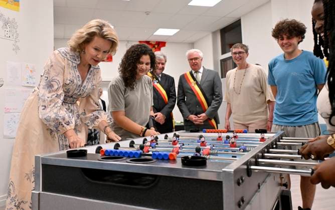 Royals, Belgium: Queen Mathilde visits a clinic in De Haan