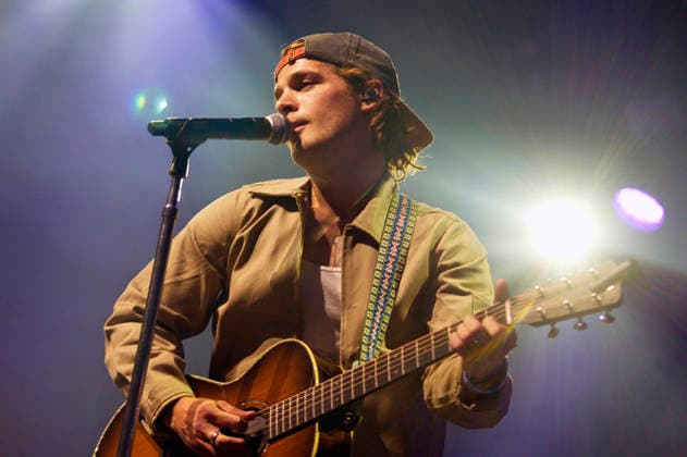 Music: Max McNown concert in Berlin