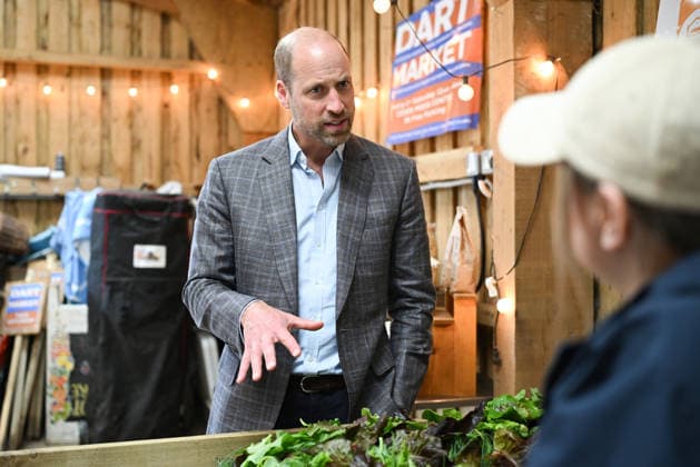 Royals: Prince William visits a farm in Totnes