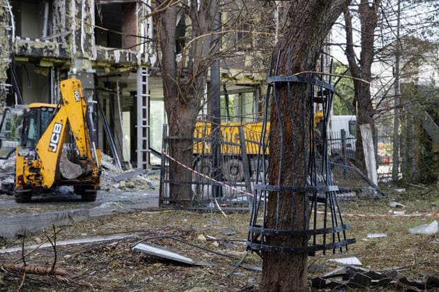 War in Ukraine, Russian air strike on Kyiv