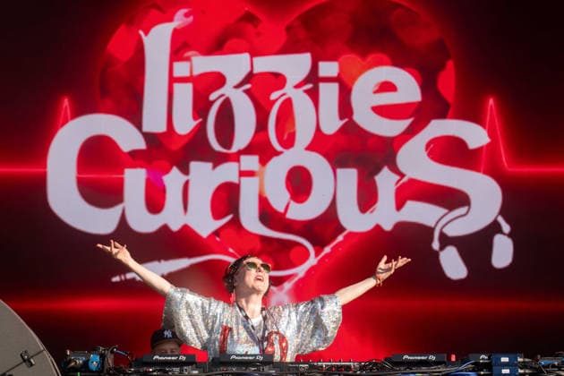 Music: Lizzie Curious concert in Thetford