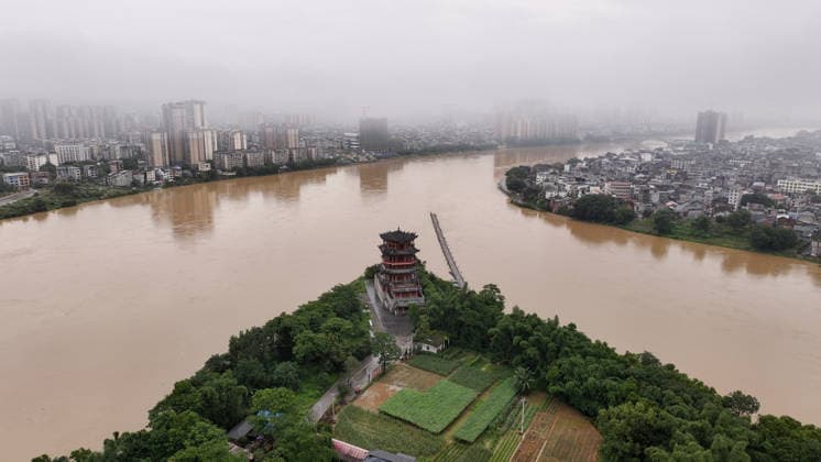 China: Heavy rainfall in Guangxi