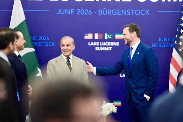 Peace talks between the US and Iran at Bürgenstock near Lucerne; arrival of the US delegation