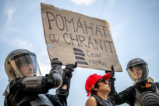 Czech Republic: Warning strike at the public broadcaster Czech Television and Radio in Hradec Králové against the government’s austerity plans