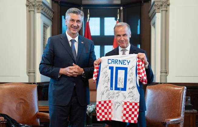 Canada: Mark Carney welcomes Andrej Plenkovic to Ottawa