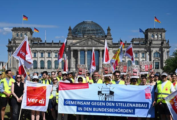 Berlin: ver.di protest against job cuts