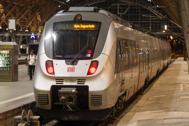 Germany: Nationwide train radio disruption brings rail services to a standstill on the night of 24 June