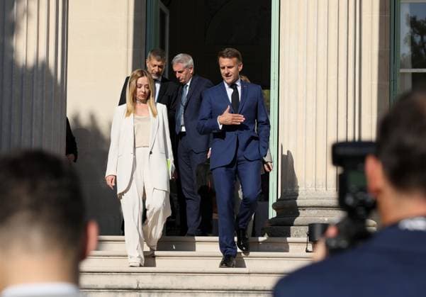 France: Franco-Italian summit – Emmanuel Macron welcomes Giorgia Meloni to Antibes