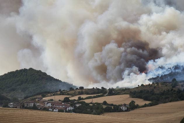 Spain, wildfire in Ezcabarte, Navarre